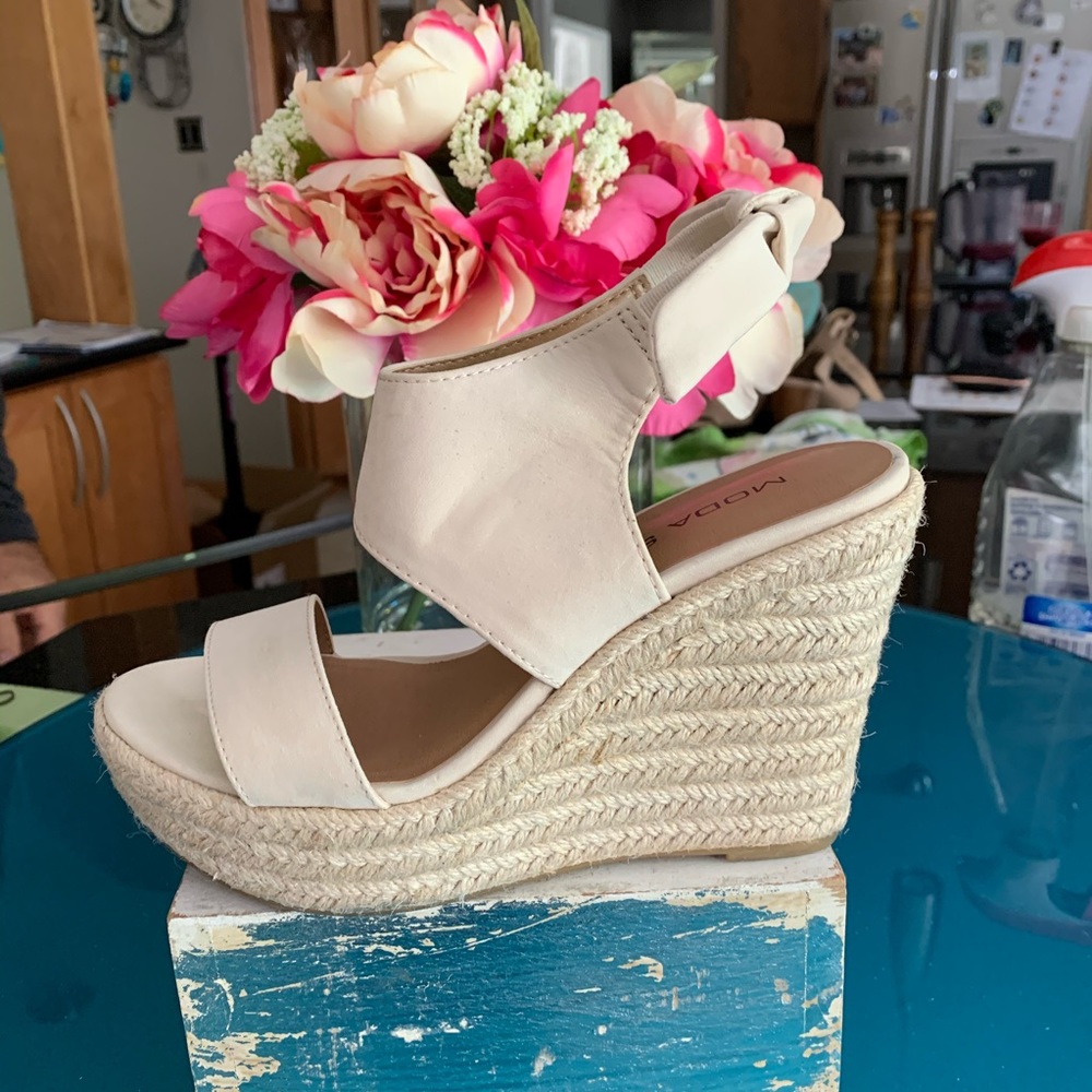 Moda Spana Wedge Sandals